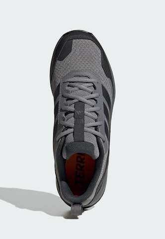 Scarpa bassa 'Eastrail' di ADIDAS TERREX in grigio