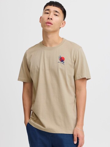 T-Shirt BLEND en beige : devant