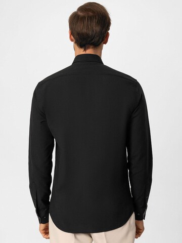 Dandalo Regular fit Button Up Shirt in Black