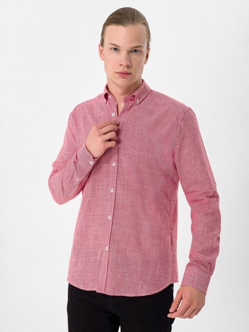 Moxx Paris - Ajuste regular Camisa en rojo: frente