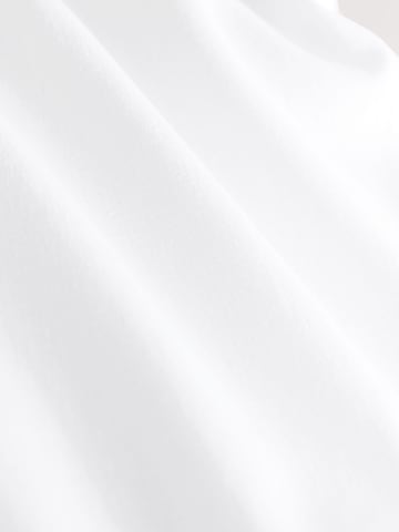 Wide leg Pantaloni cutați de la Next pe alb