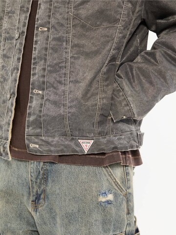 GUESS Jacke in Schwarz