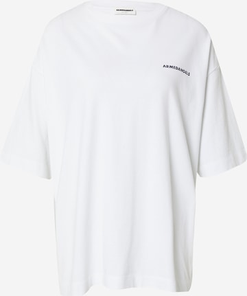 T-shirt oversize 'Laura' ARMEDANGELS en blanc : devant