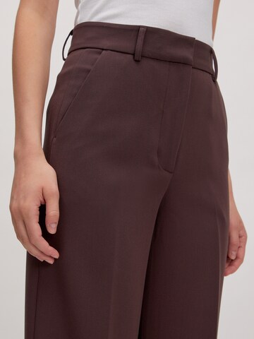 EDITED - regular Pantalón 'Lavea' en marrón