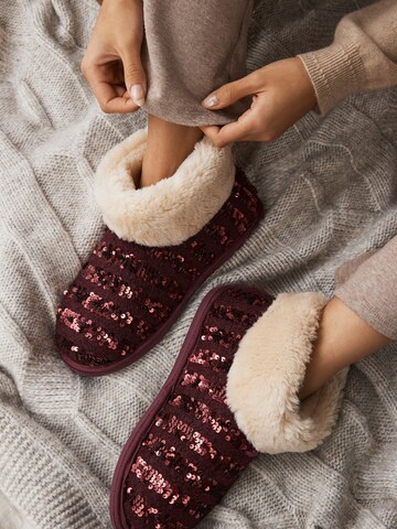 Pantoufle Next en rouge : devant