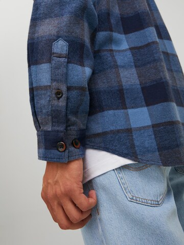 JACK & JONES Regular fit Button Up Shirt 'Carl' in Blue