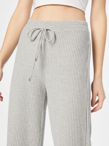 ABOUT YOU Wide leg Trousers 'Natalia' in Grey