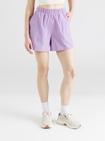 PIECES Regular Broek 'PCHOLLY' in Blauw: voorkant