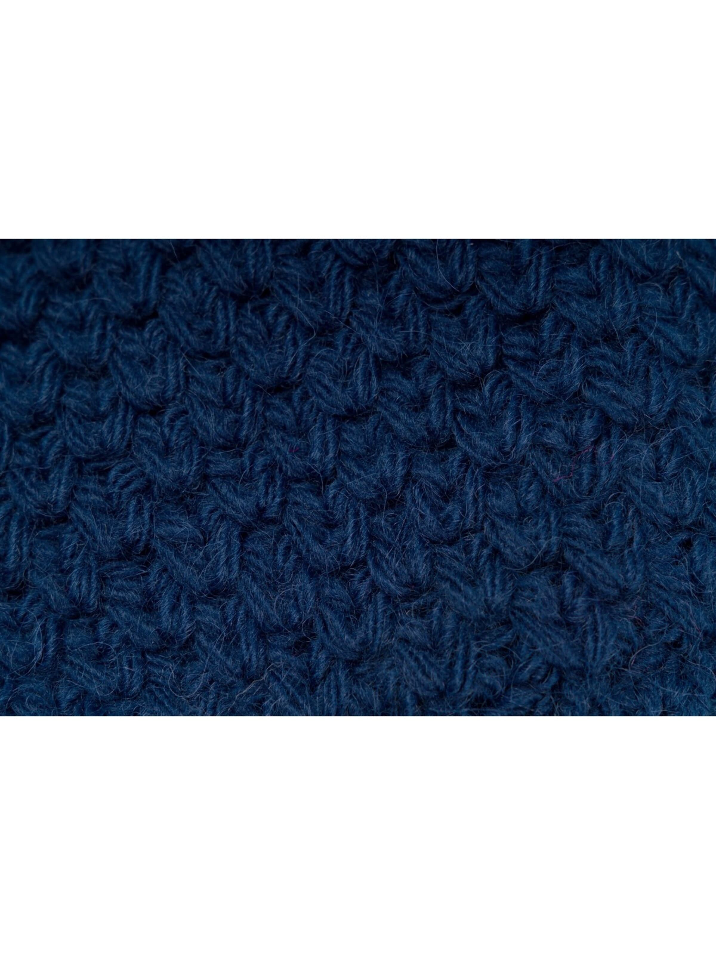 styleBREAKER Beanie 'Kinder Bommelmütze V-Muster Gehäkelt' in Blue