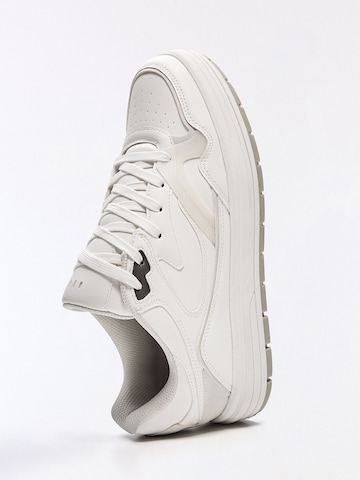 Bershka Platform trainers 'BAMBA STREET' in White