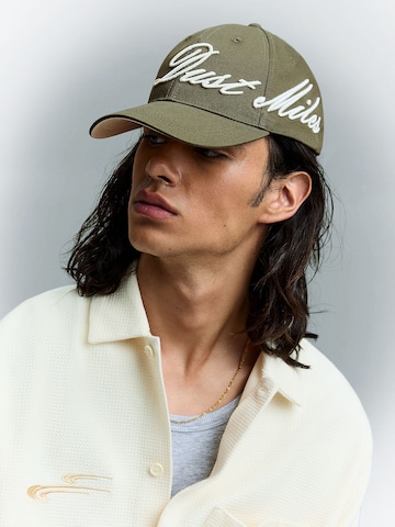 Bershka Sapkák 'DUST & NICE' - zöld