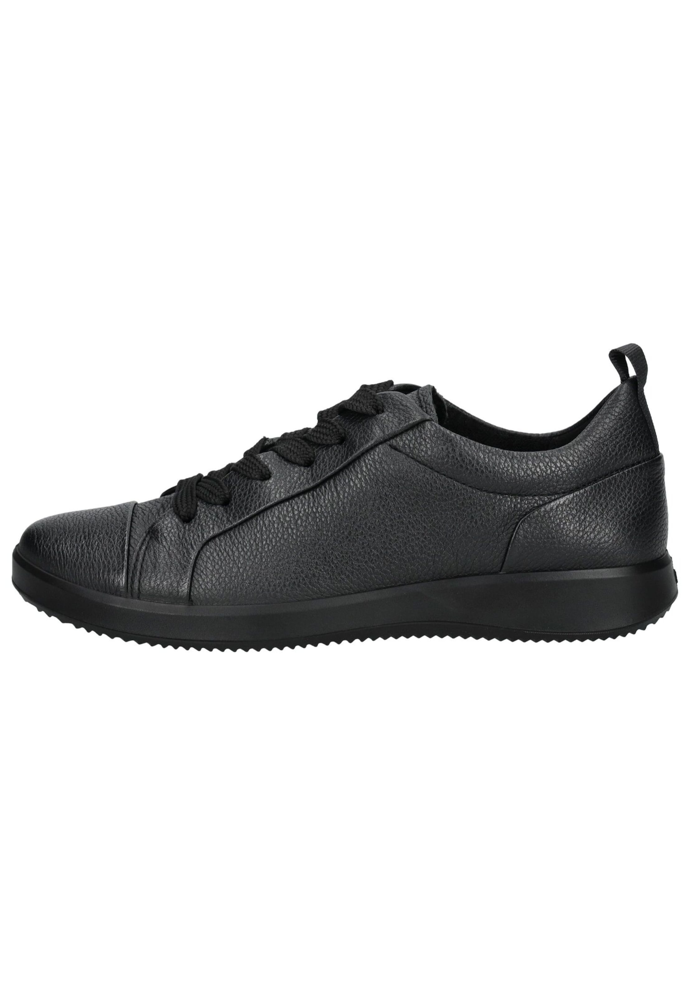 ARA Platform trainers in Black