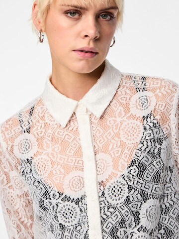PIECES Bluse 'PCOlline' i hvid