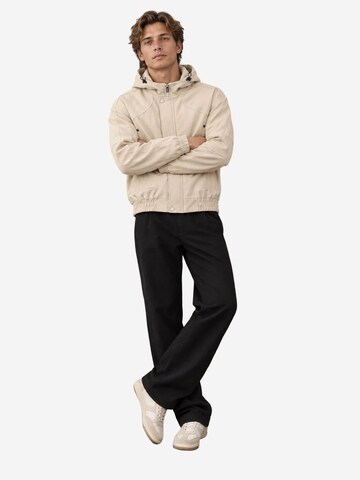 Veste d’hiver Danger en beige