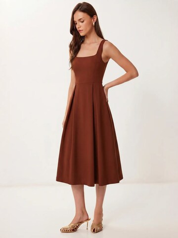Happiness İstanbul Jurk 'Midi' in Rood