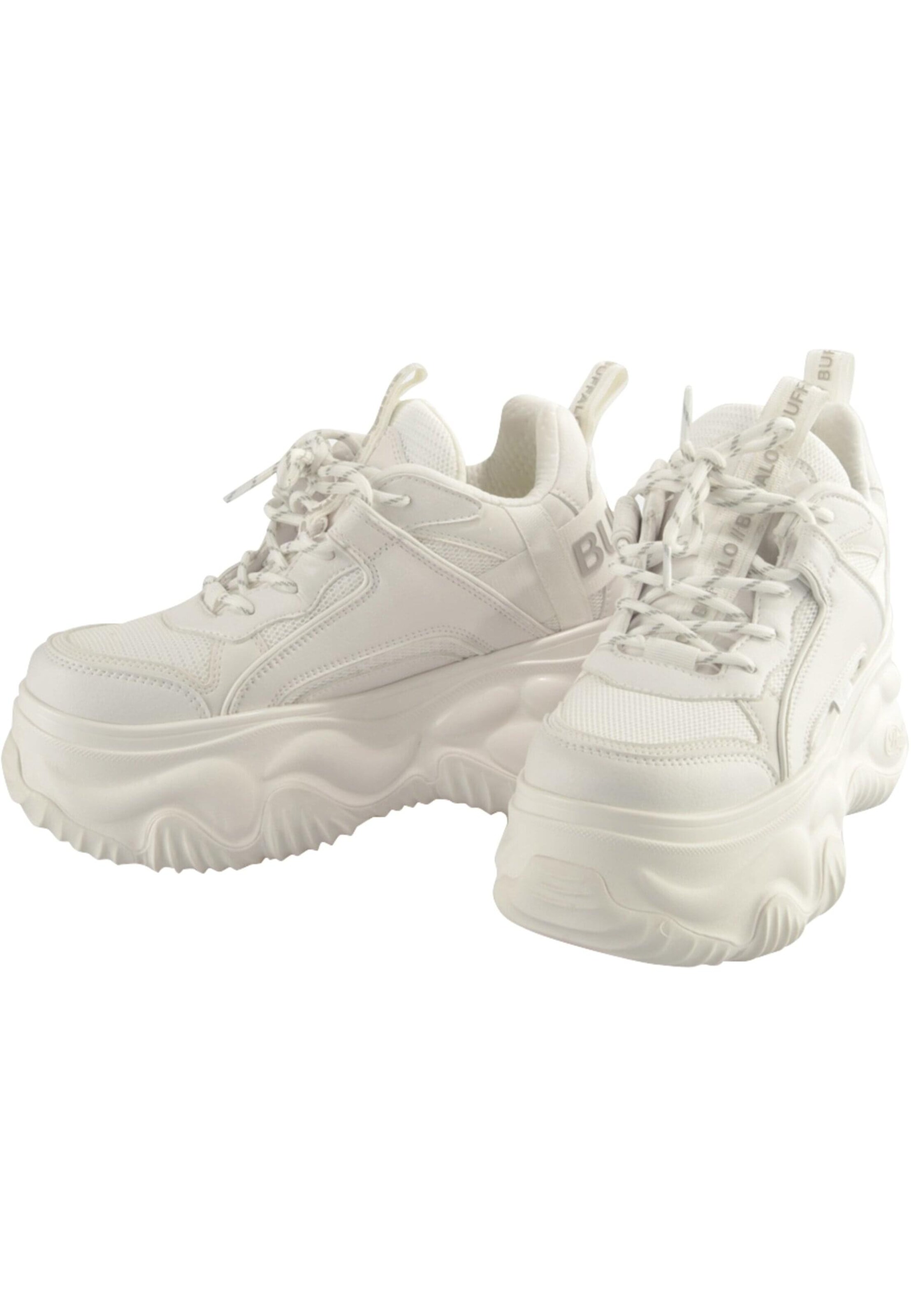 Baskets basses 'Blader Matcha' BUFFALO en blanc