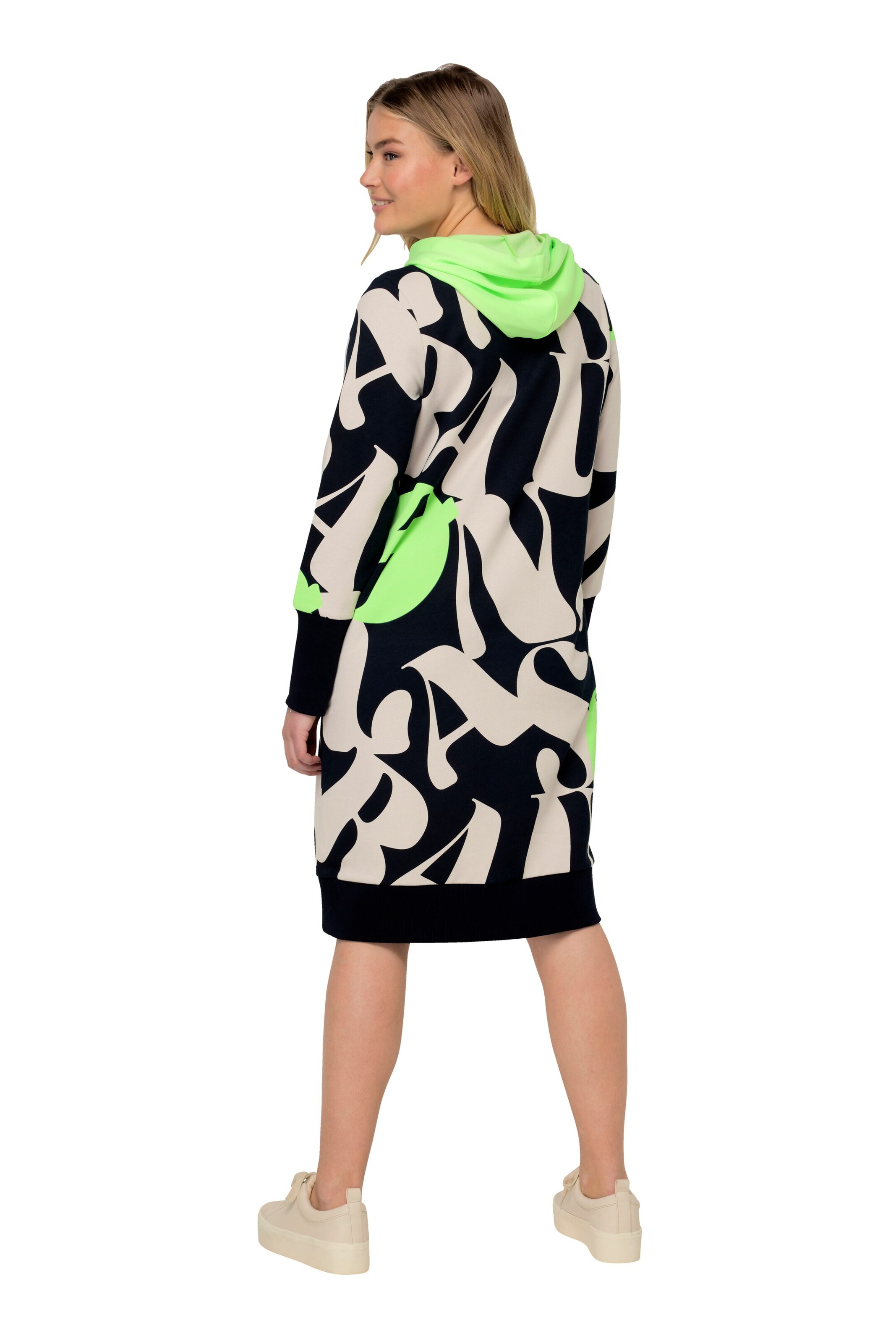 LAURASØN Dress in Black