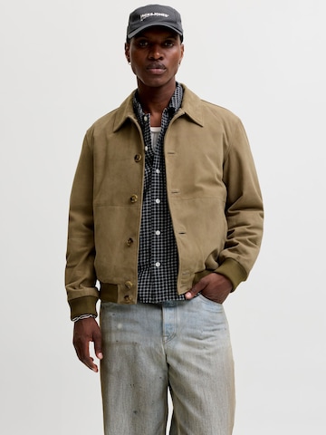 JACK & JONES Between-Season Jacket in Green: front