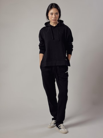 OWN Off With Nature Sweatshirt 'Felpa Felpata con Cappuccio e Spacchi Laterali' in Zwart