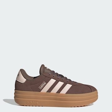 ADIDAS SPORTSWEAR Σνίκερ χαμηλό 'VL Court Bold' σε καφέ