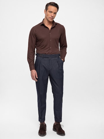 Antioch Regular Pleat-front trousers in Blue