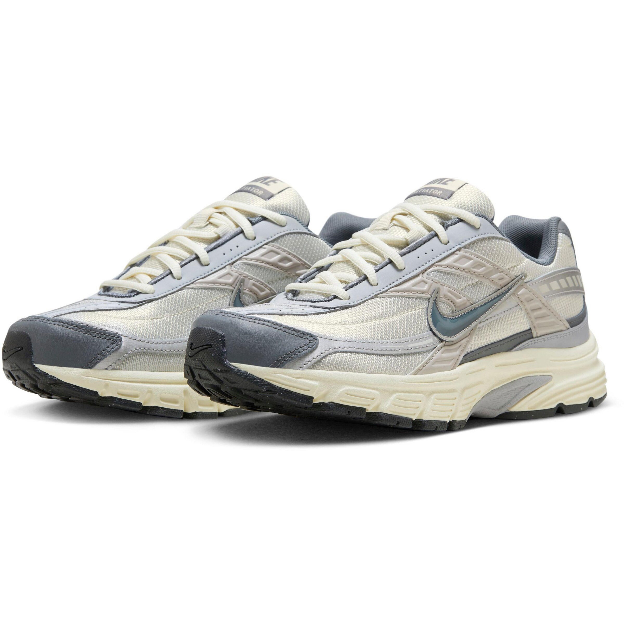 Nike Sportswear Sneaker low 'INITIATOR' i beige
