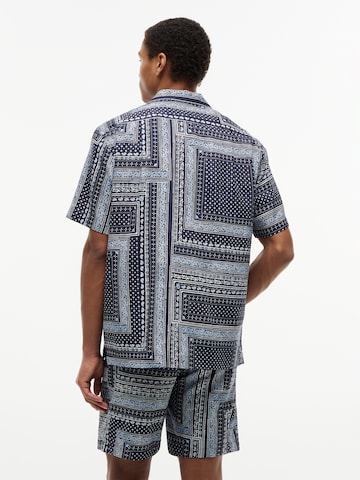 TOMMY HILFIGER Comfort Fit Риза в синьо