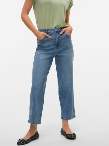 VERO MODA regular Jeans 'BETTY' i blå
