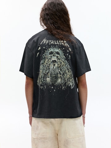 Pull&Bear Bluser & t-shirts 'ROCK METALLICA' i sort: forside
