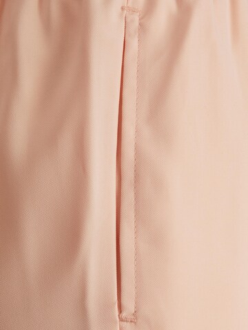 regular Pantaloni 'Poppy' di JJXX in rosa