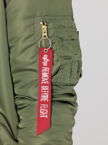 ALPHA INDUSTRIES Zimska jakna | zelena barva