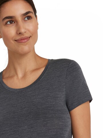 FALKE Undershirt in Grey