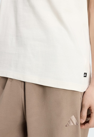 ADIDAS SPORTSWEAR - Camisa funcionais 'Burger Flavor' em branco