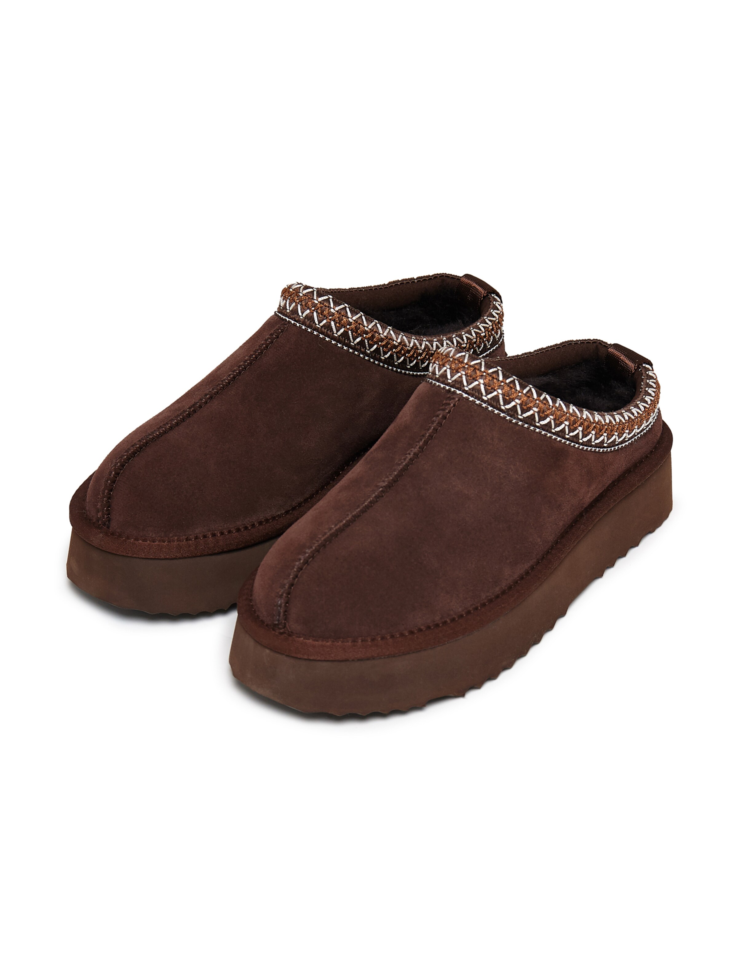 Loungeable Hausschuh in Braun