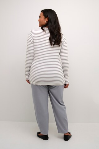 T-shirt 'Lia' KAFFE CURVE en gris