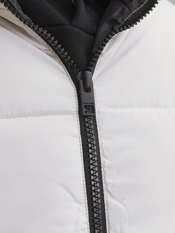 Veste d’hiver Jack & Jones Junior en blanc