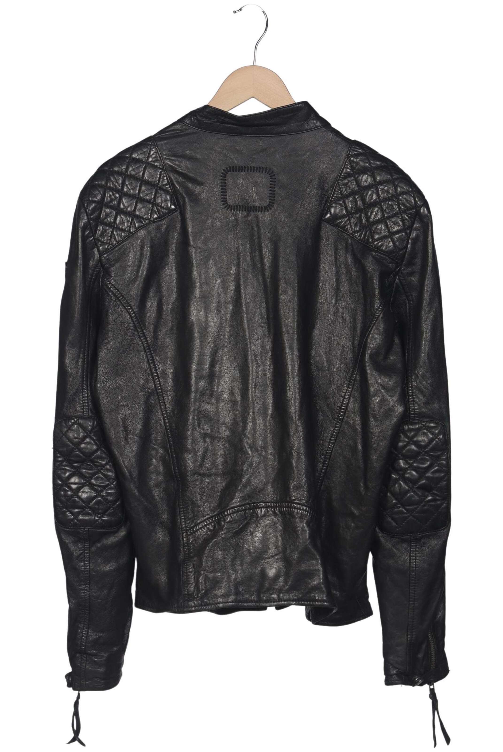 tigha Jacket & Coat in L in Black