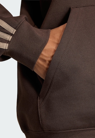 ADIDAS ORIGINALS Sweatshirt in Bruin