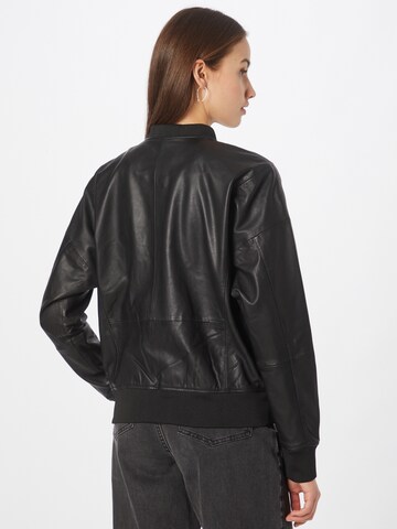 Maze Between-season jacket in Black
