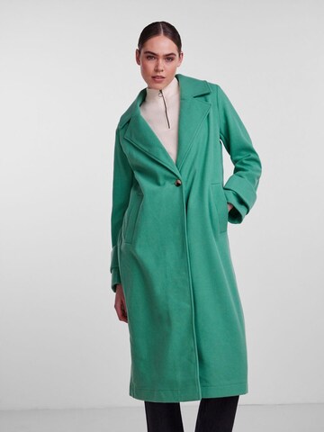 PIECES Between-Seasons Coat 'MASHA' in Green: front