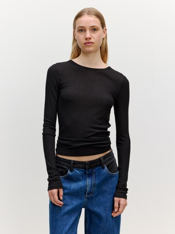 EDITED - Camiseta 'Inoa' en negro: frente