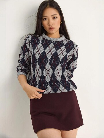 Bianco Lucci - Pullover 'Pullover' em cinzento