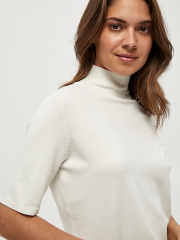 Pullover 'Lima' di minus in bianco