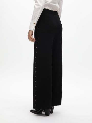Wide leg Pantaloni di Lola Casademunt in nero