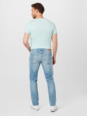 s.Oliver Slimfit Jeans i blå