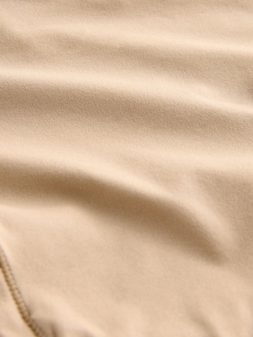 self. Panty in Beige