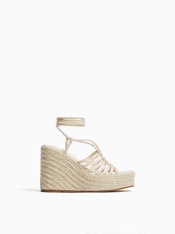 Bershka Sandaler i beige