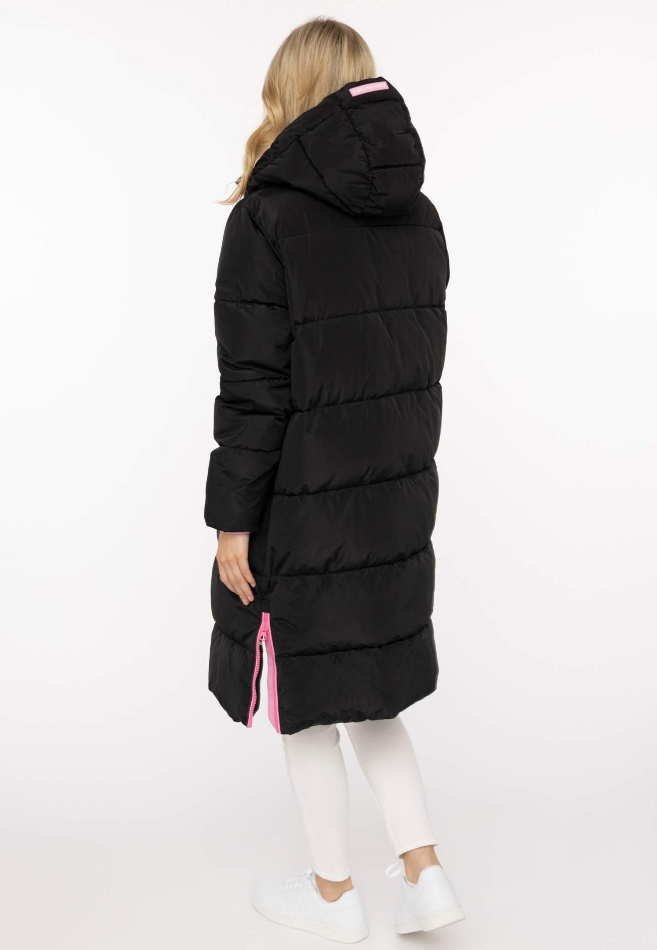 Zwillingsherz Winter coat in Black: back
