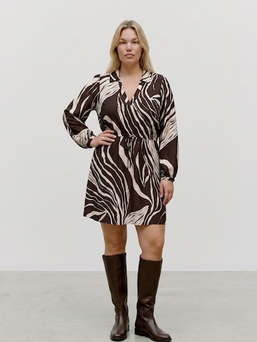 Vero Moda Curve Blousejurk in Bruin