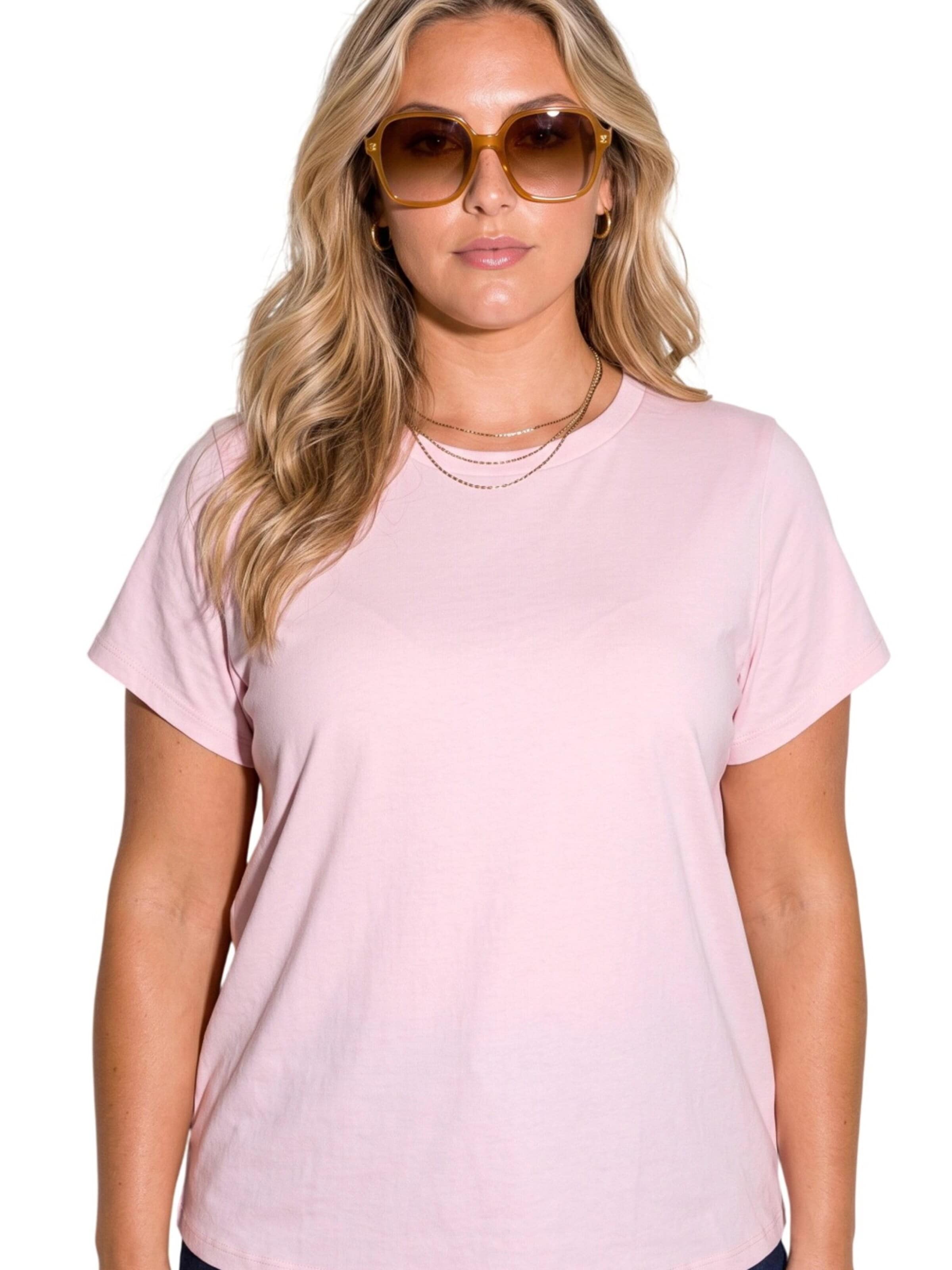 Shape Of You Shirt in Pink